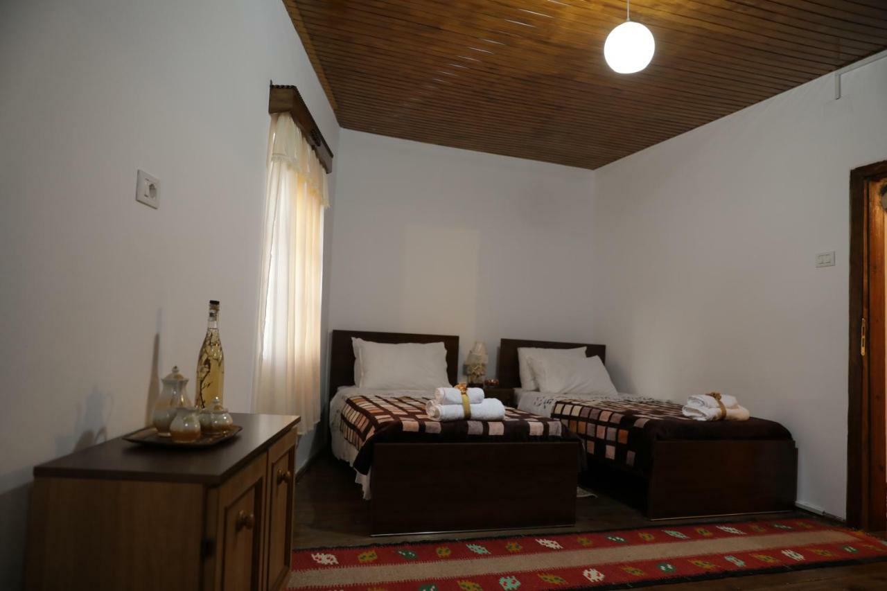 بيرات Guest House Mikel المظهر الخارجي الصورة