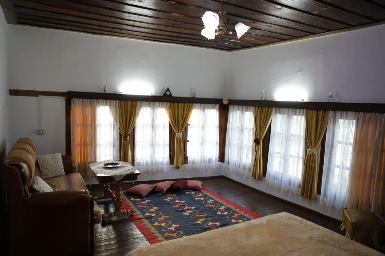 بيرات Guest House Mikel المظهر الخارجي الصورة